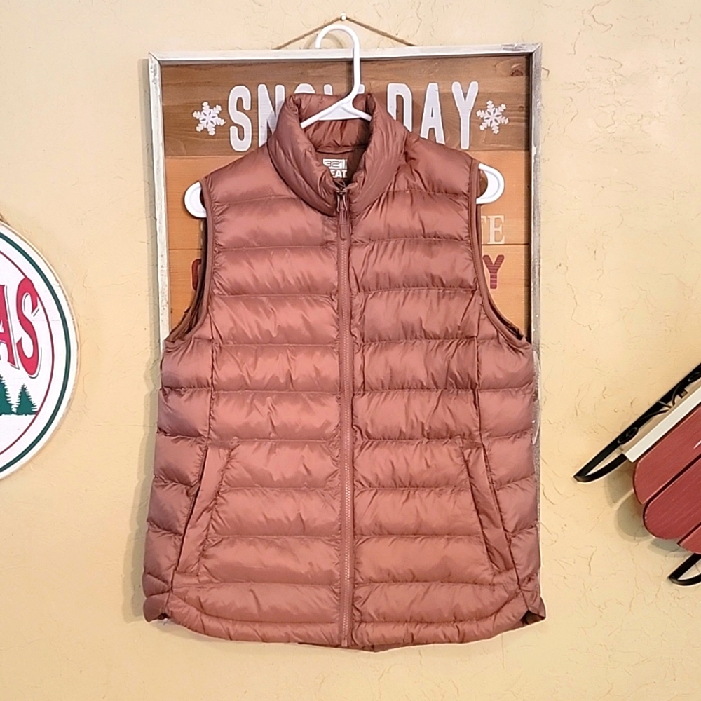 32 Degrees puffer vest Brown NEW without tag size Medium